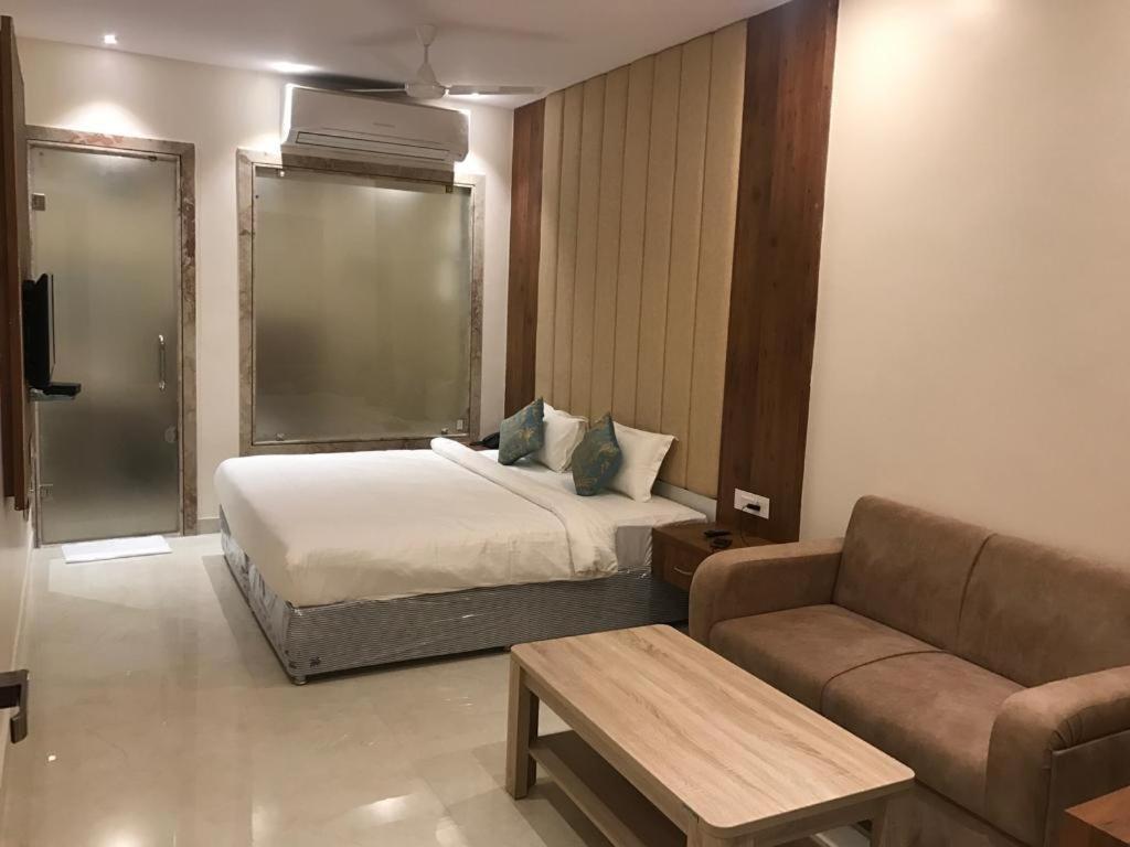 Hotel Hari Vilaas Varanasi Eksteriør bilde