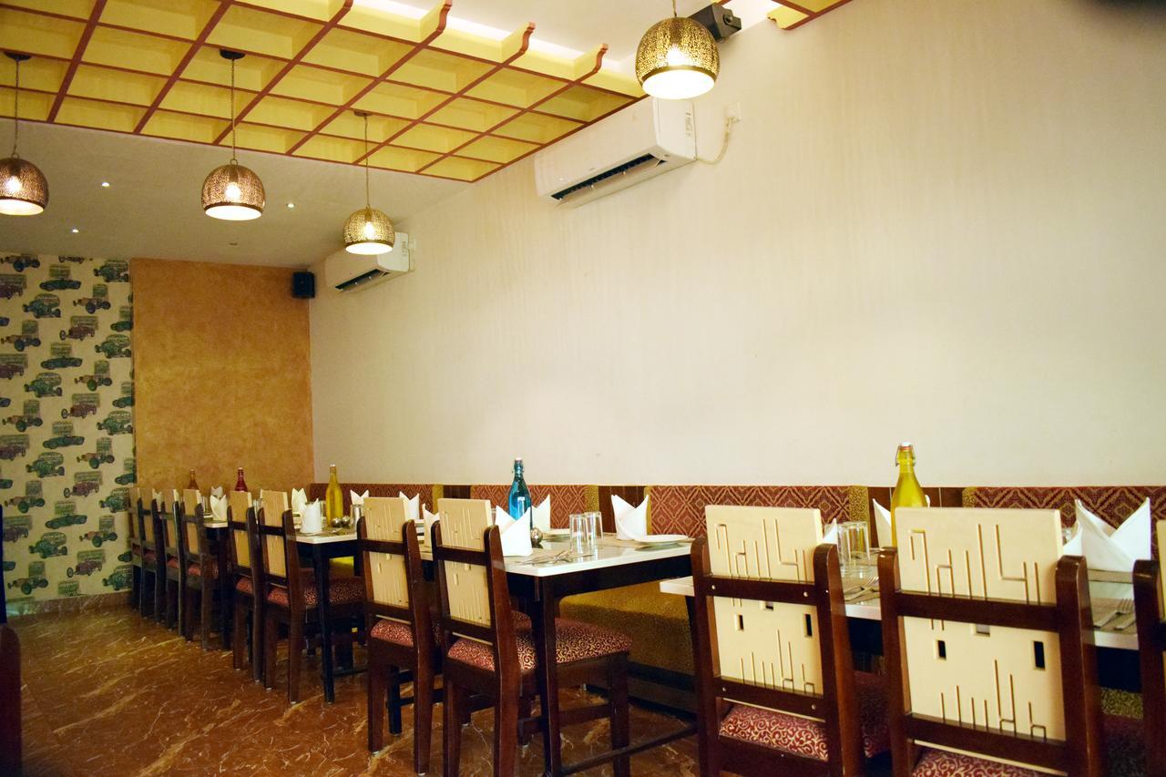 Hotel Hari Vilaas Varanasi Eksteriør bilde